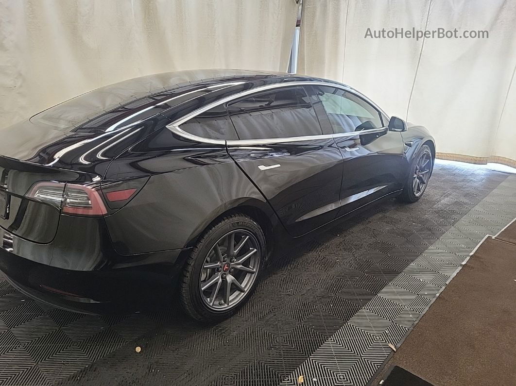 2019 Tesla Model 3   Белый vin: 5YJ3E1EB5KF193412