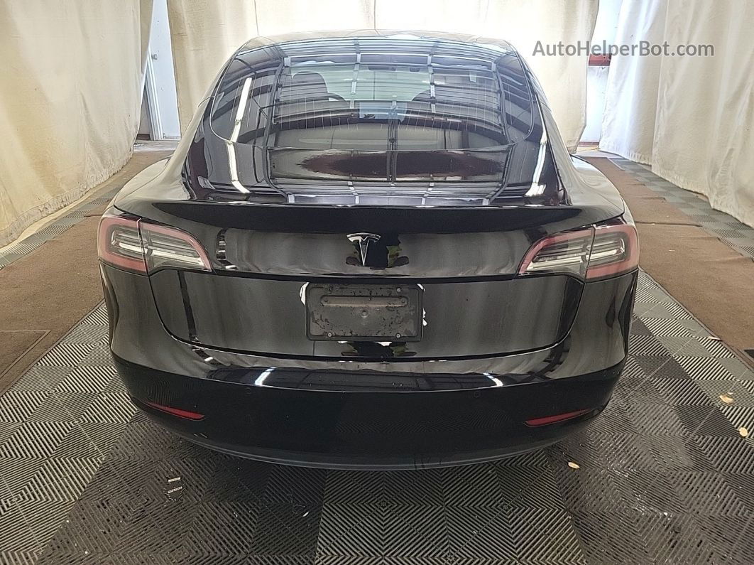 2019 Tesla Model 3   Белый vin: 5YJ3E1EB5KF193412