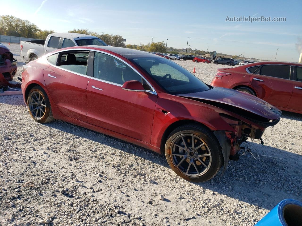 2019 Tesla Model 3  Красный vin: 5YJ3E1EB5KF210516