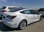 2019 Tesla Model 3  Белый vin: 5YJ3E1EB5KF365986