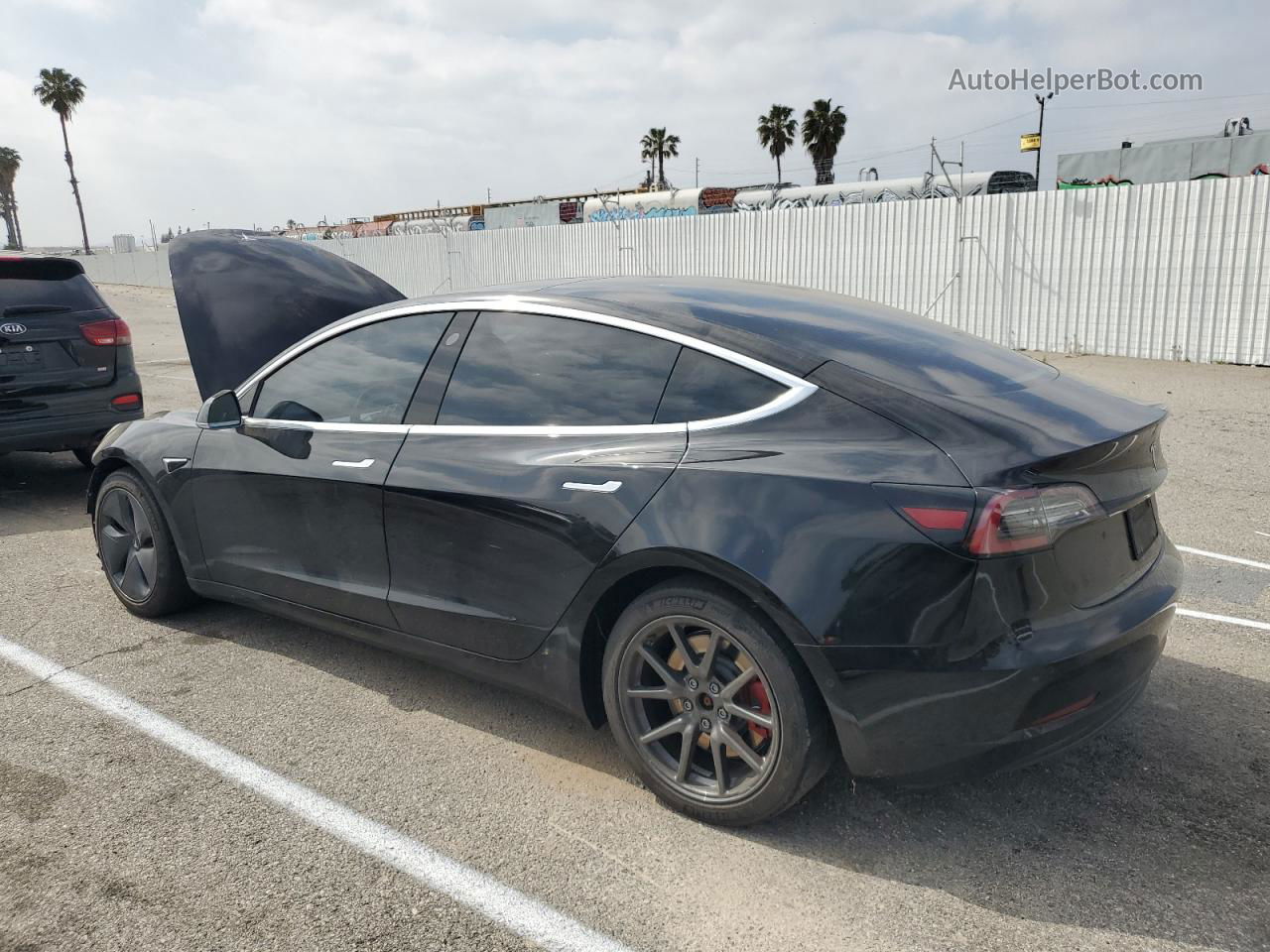 2019 Tesla Model 3  Black vin: 5YJ3E1EB5KF385767