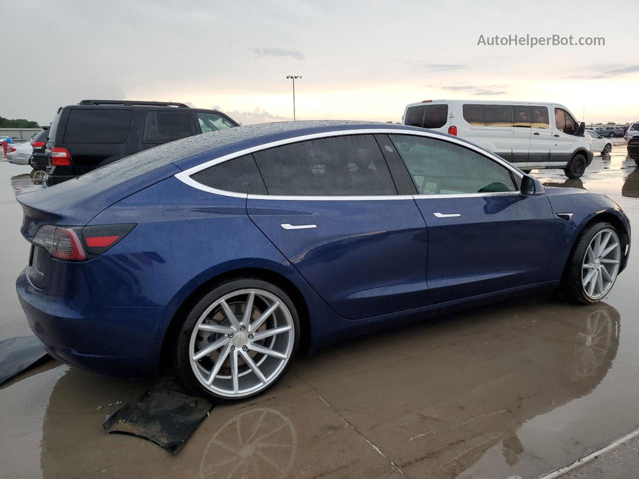 2019 Tesla Model 3  Blue vin: 5YJ3E1EB5KF392010