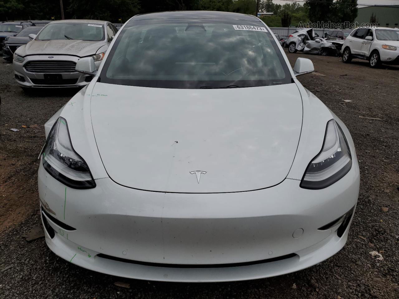 2019 Tesla Model 3  White vin: 5YJ3E1EB5KF437396