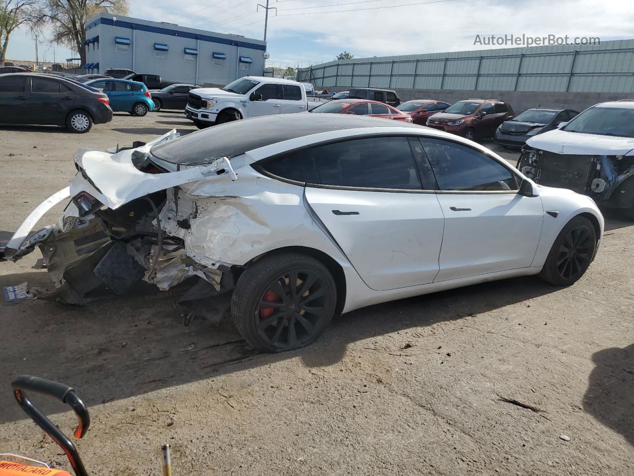 2020 Tesla Model 3  White vin: 5YJ3E1EB5LF646347