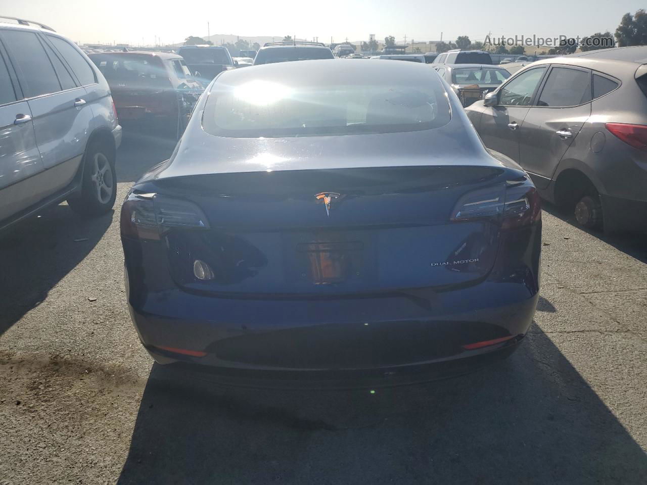 2018 Tesla Model 3  Blue vin: 5YJ3E1EB6JF127675