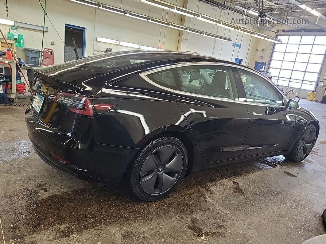 2018 Tesla Model 3   Белый vin: 5YJ3E1EB6JF183616