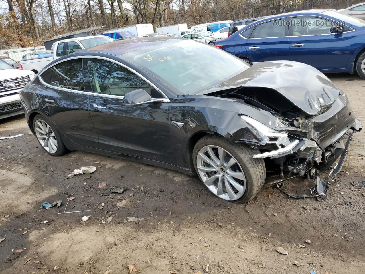 2018 Tesla Model 3  Черный vin: 5YJ3E1EB6JF184653