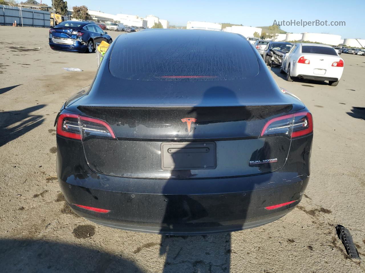 2019 Tesla Model 3  Черный vin: 5YJ3E1EB6KF441599