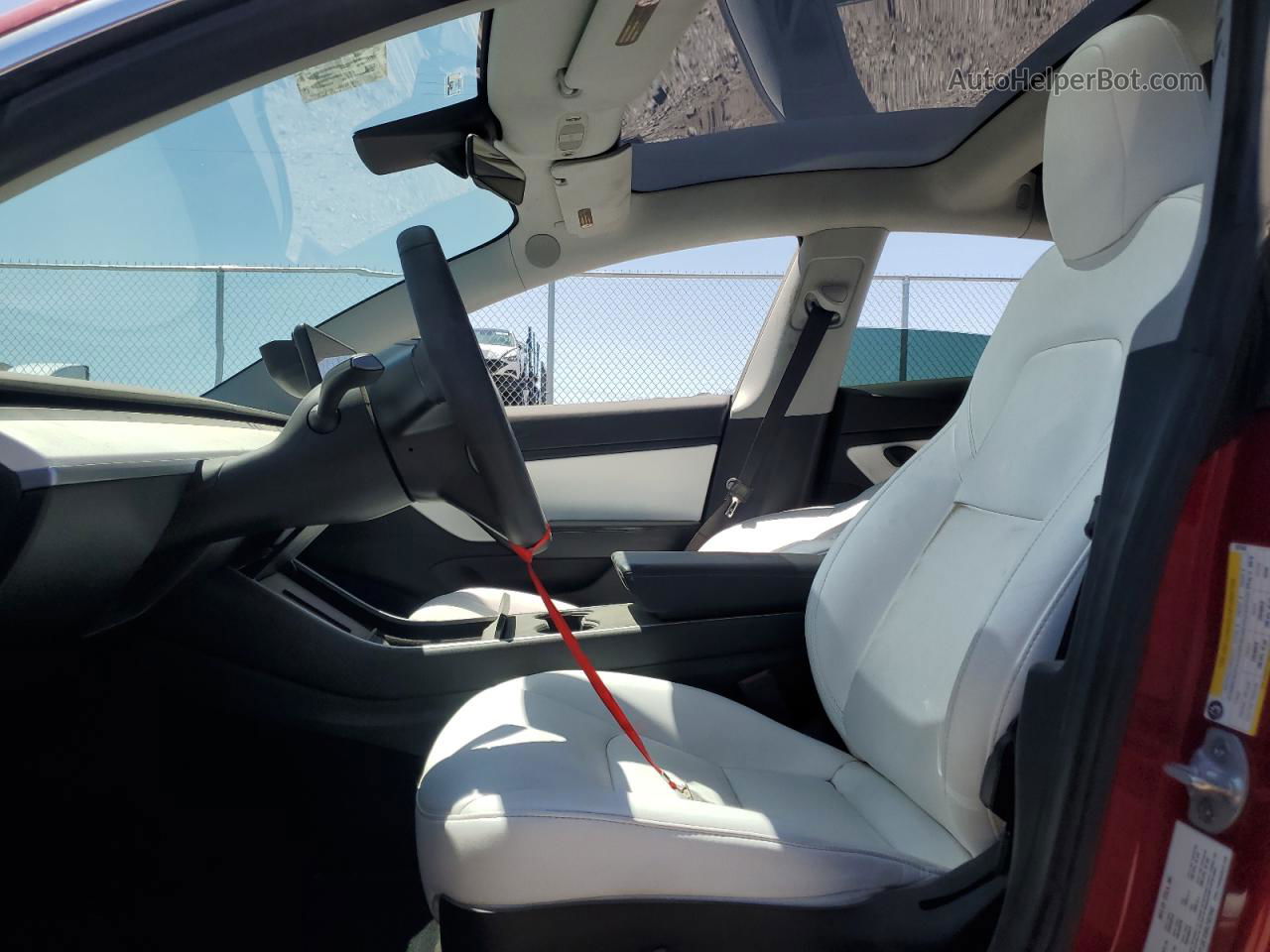 2020 Tesla Model 3  Red vin: 5YJ3E1EB6LF537542