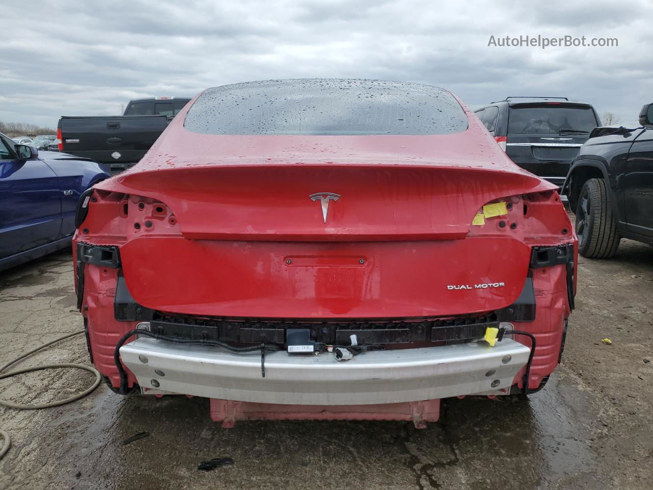 2020 Tesla Model 3  Red vin: 5YJ3E1EB6LF627869