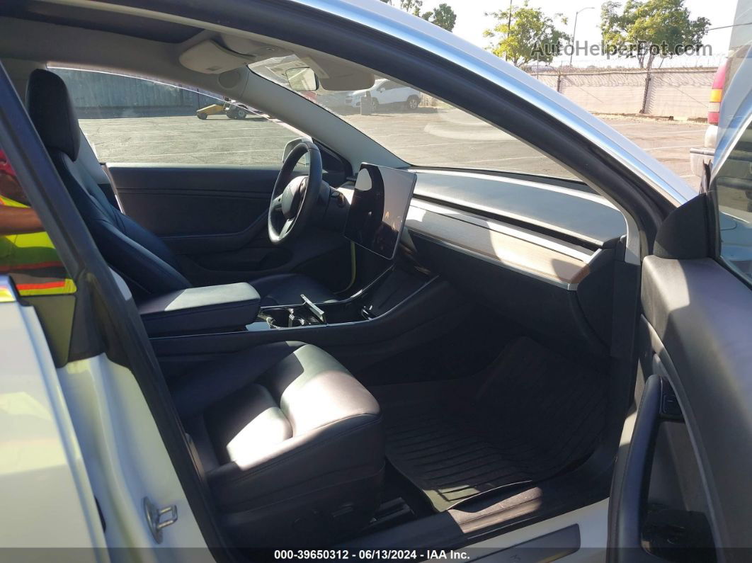 2020 Tesla Model 3 Long Range Dual Motor All-wheel Drive White vin: 5YJ3E1EB6LF667594