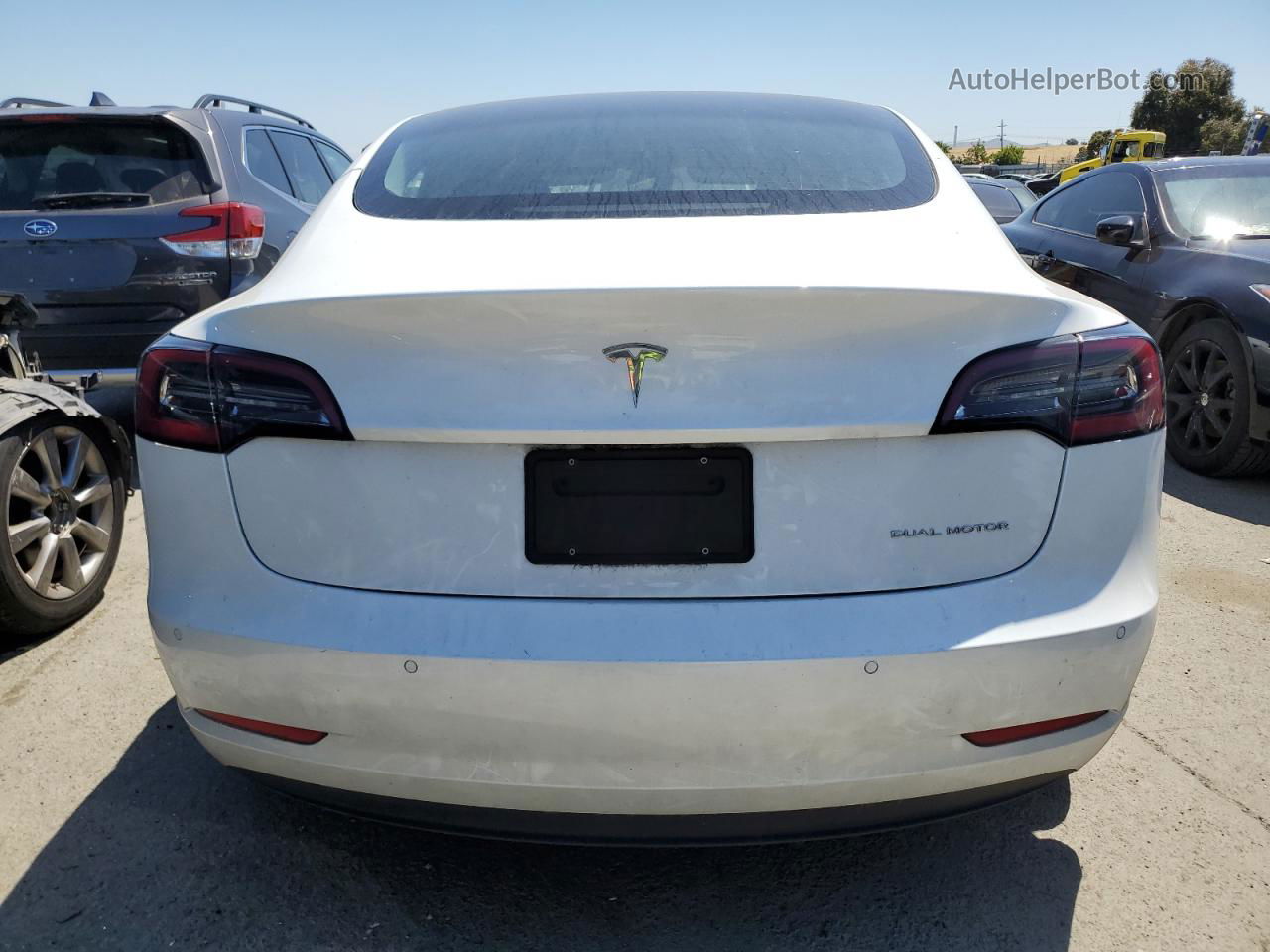 2022 Tesla Model 3  White vin: 5YJ3E1EB6NF107142