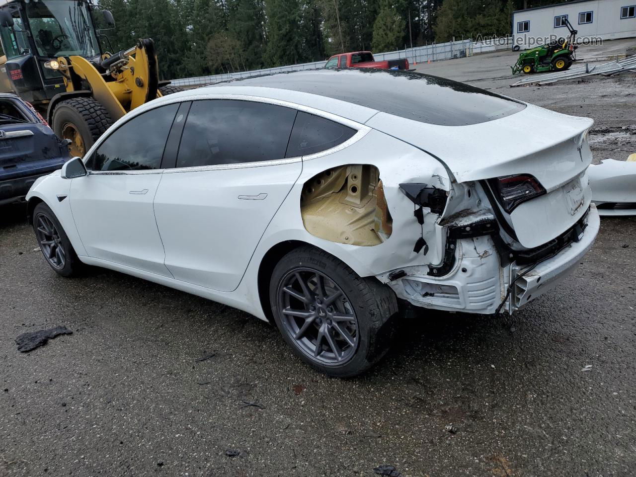 2018 Tesla Model 3  White vin: 5YJ3E1EB7JF085260