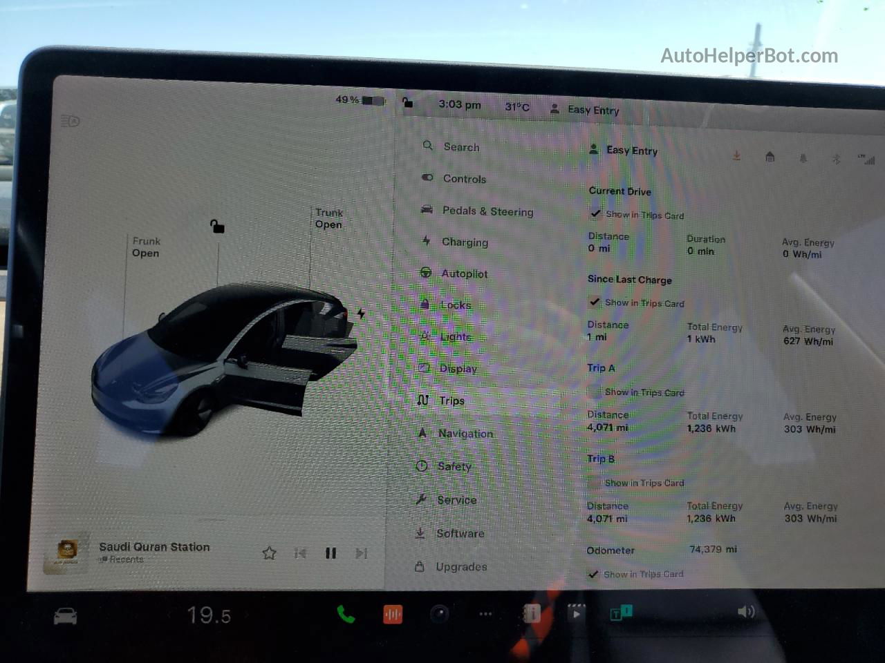 2018 Tesla Model 3  Угольный vin: 5YJ3E1EB7JF119455