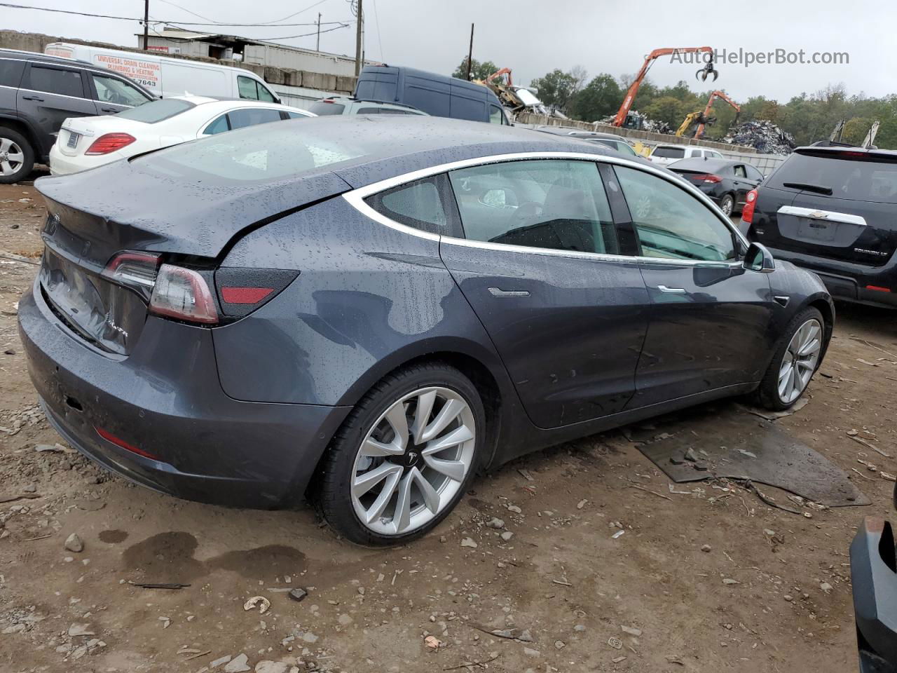 2018 Tesla Model 3  Угольный vin: 5YJ3E1EB7JF121223