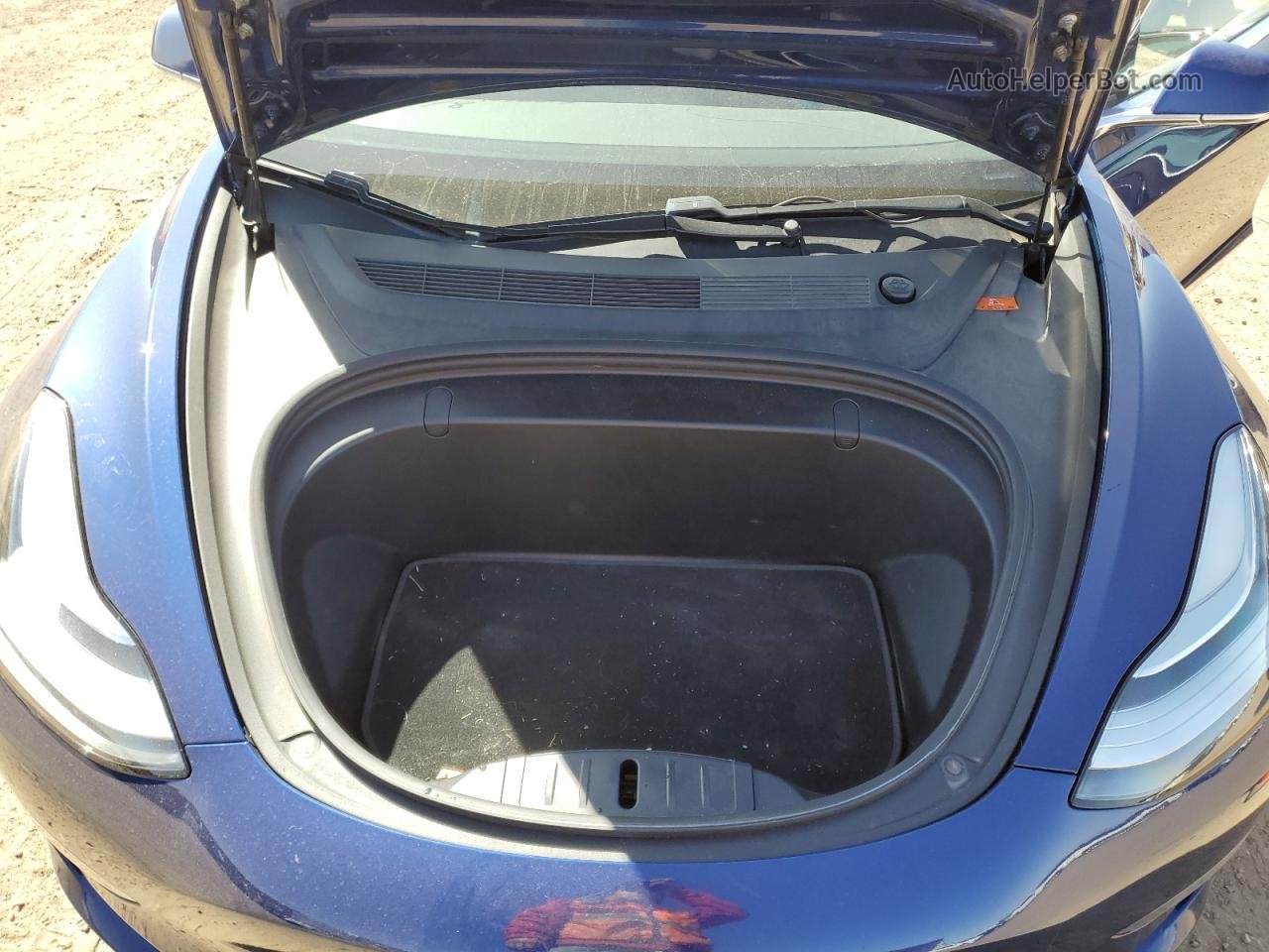 2019 Tesla Model 3  Синий vin: 5YJ3E1EB7KF413617