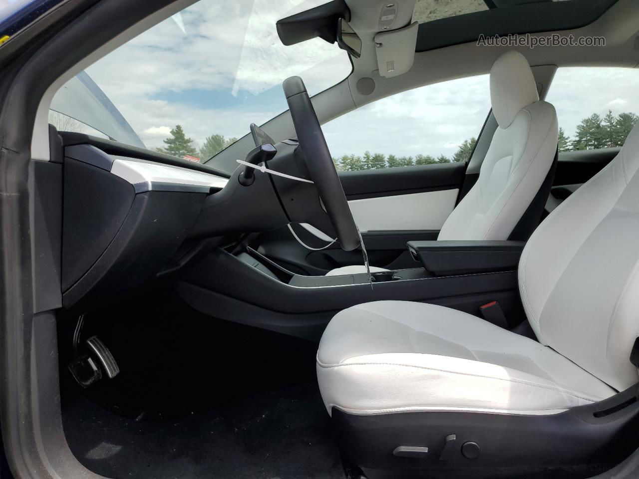 2019 Tesla Model 3  Синий vin: 5YJ3E1EB7KF450568