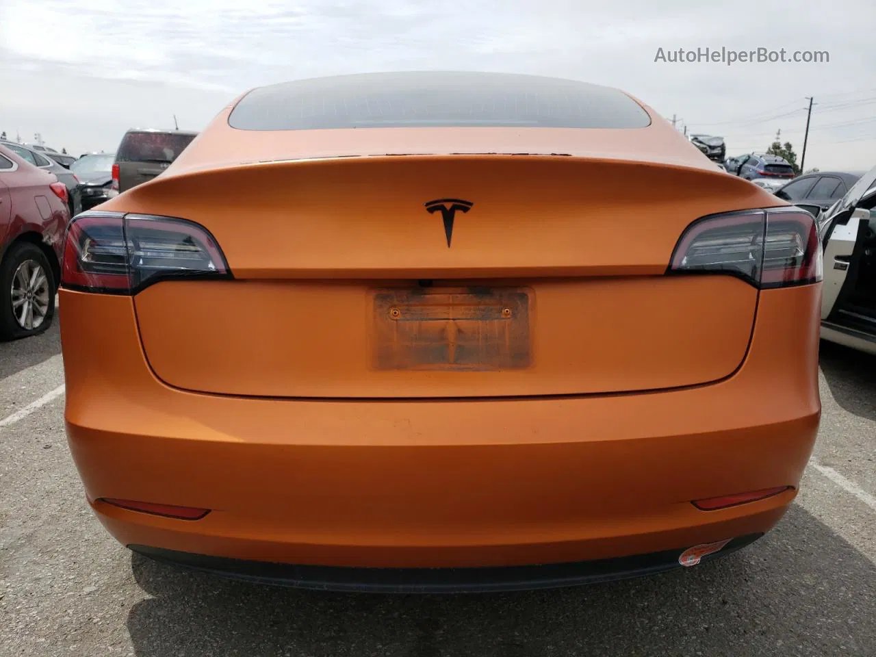 2020 Tesla Model 3  Orange vin: 5YJ3E1EB7LF735708