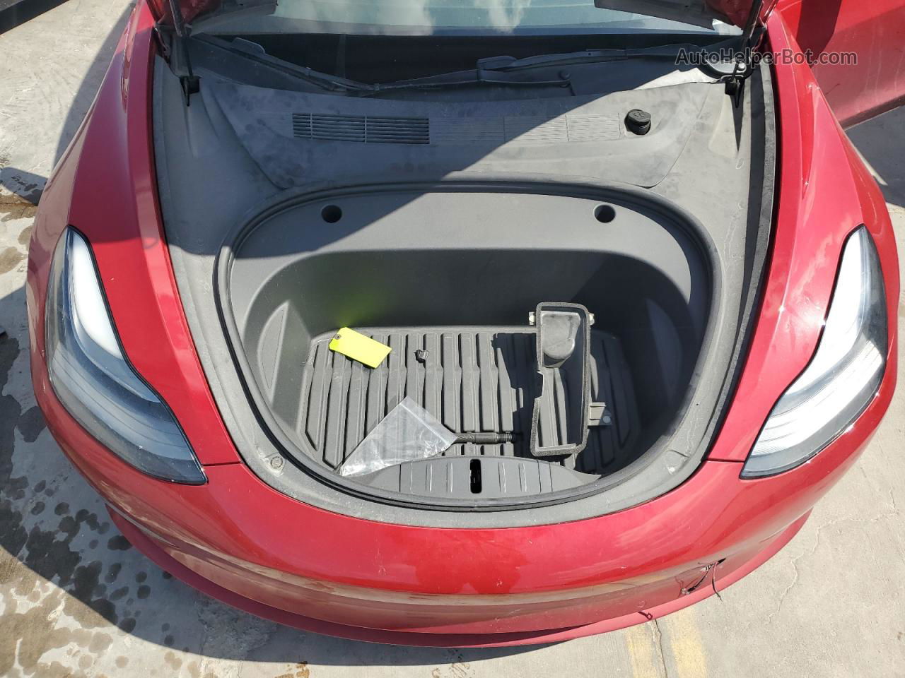 2022 Tesla Model 3  Red vin: 5YJ3E1EB7NF117422