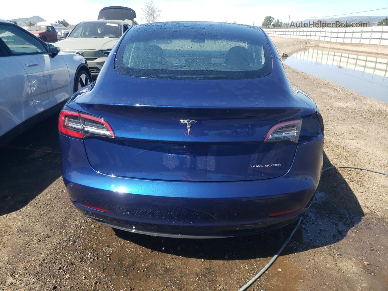 2022 Tesla Model 3  Blue vin: 5YJ3E1EB7NF144202