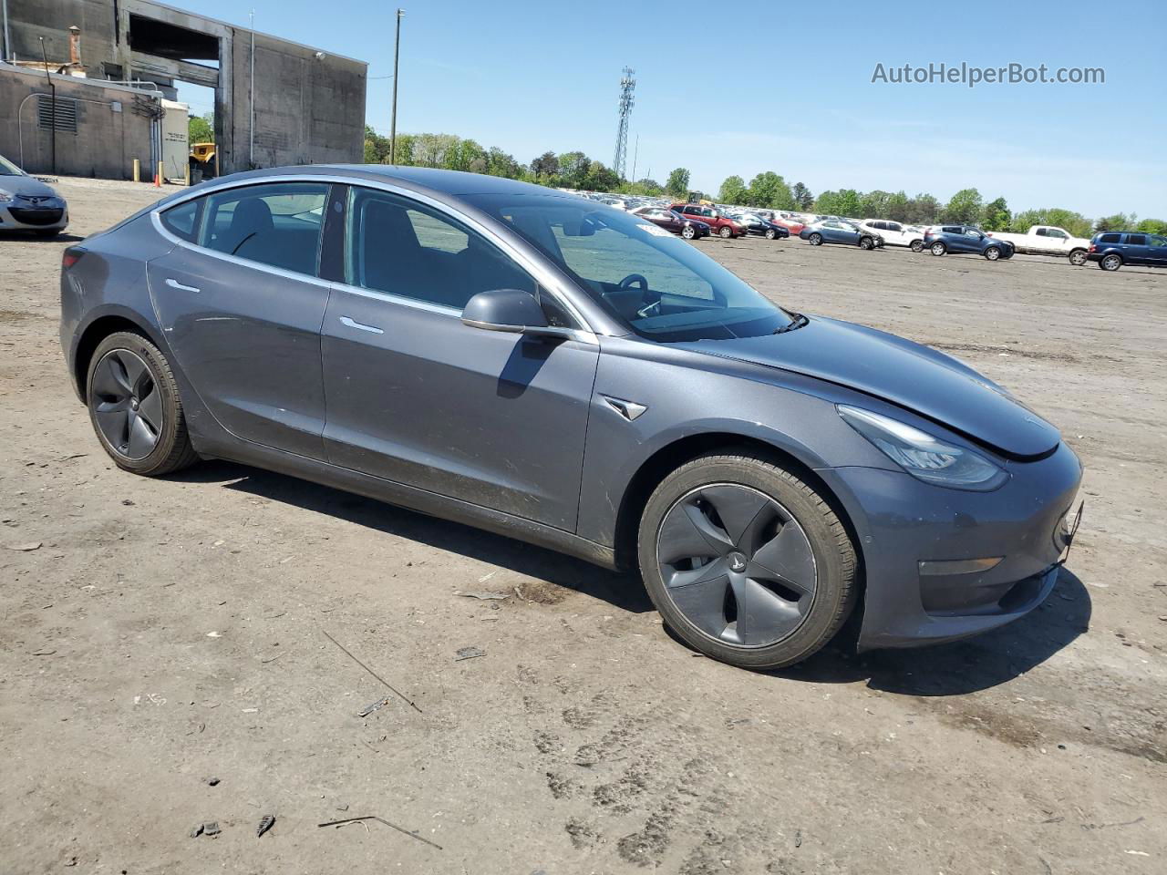 2018 Tesla Model 3  Угольный vin: 5YJ3E1EB8JF119495