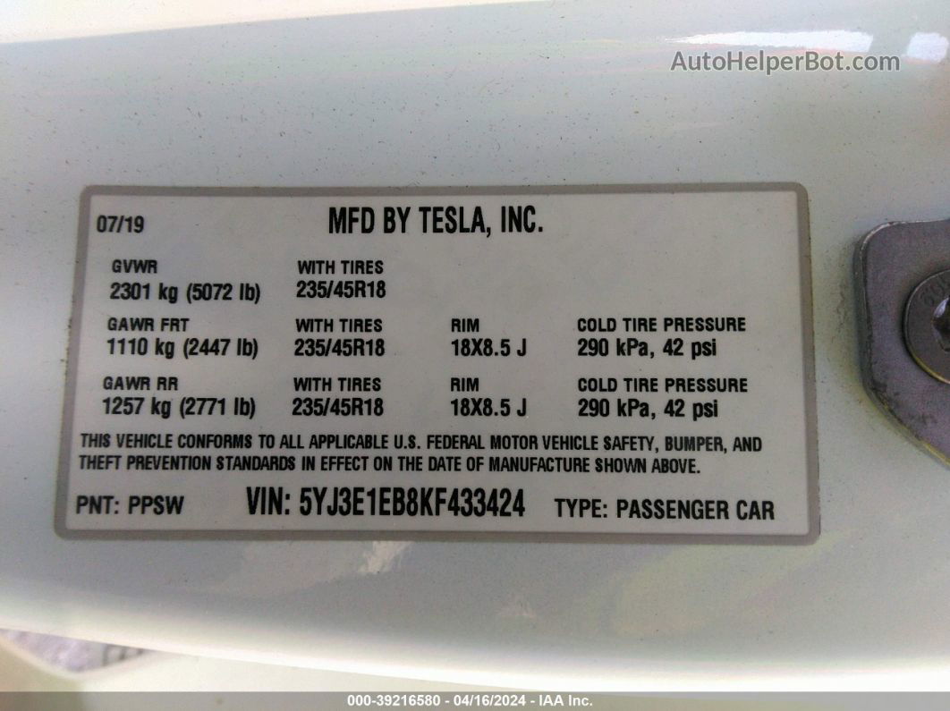 2019 Tesla Model 3 Long Range/performance White vin: 5YJ3E1EB8KF433424