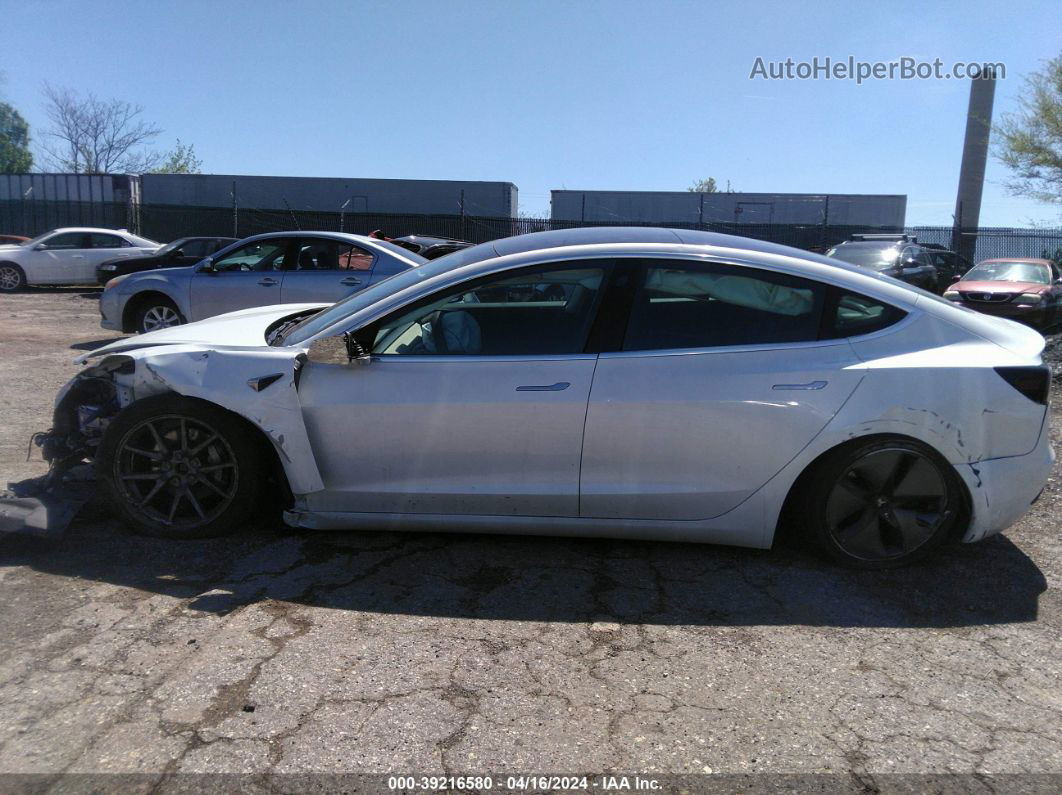 2019 Tesla Model 3 Long Range/performance White vin: 5YJ3E1EB8KF433424