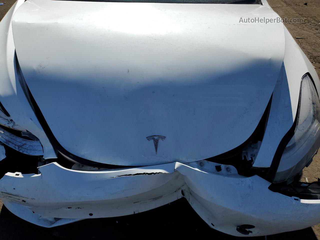 2019 Tesla Model 3  Белый vin: 5YJ3E1EB8KF448070