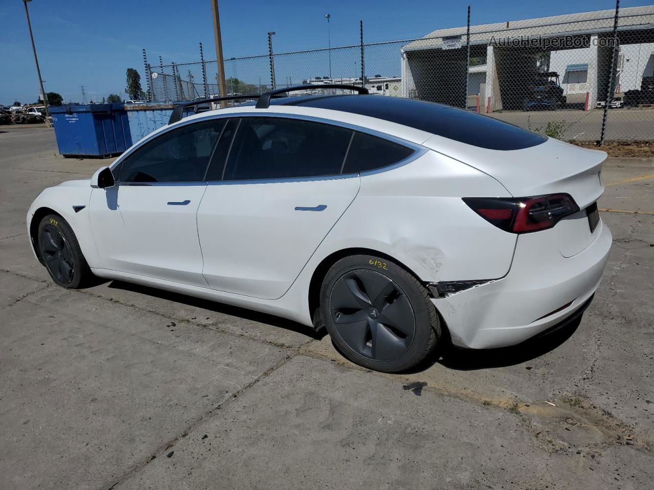 2019 Tesla Model 3  White vin: 5YJ3E1EB8KF510969