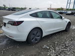 2019 Tesla Model 3  White vin: 5YJ3E1EB8KF511569