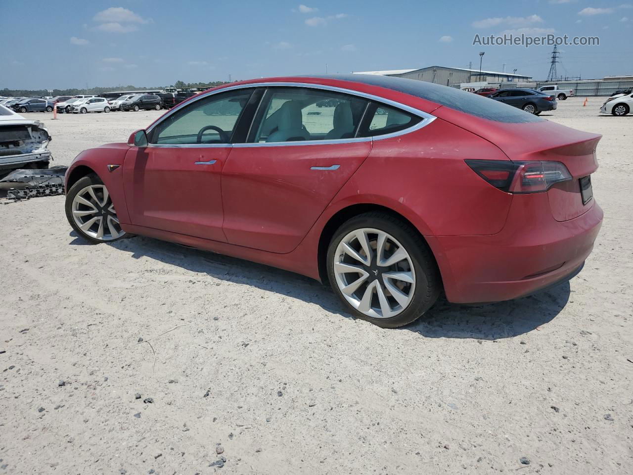 2020 Tesla Model 3  Red vin: 5YJ3E1EB8LF537185