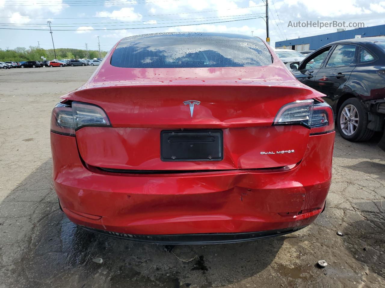 2020 Tesla Model 3  Красный vin: 5YJ3E1EB8LF628683