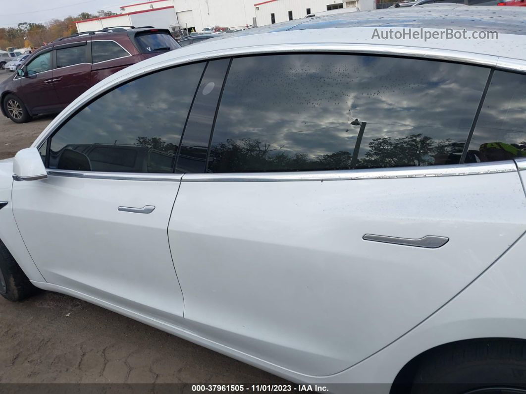 2020 Tesla Model 3 Long Range Dual Motor All-wheel Drive White vin: 5YJ3E1EB8LF711580