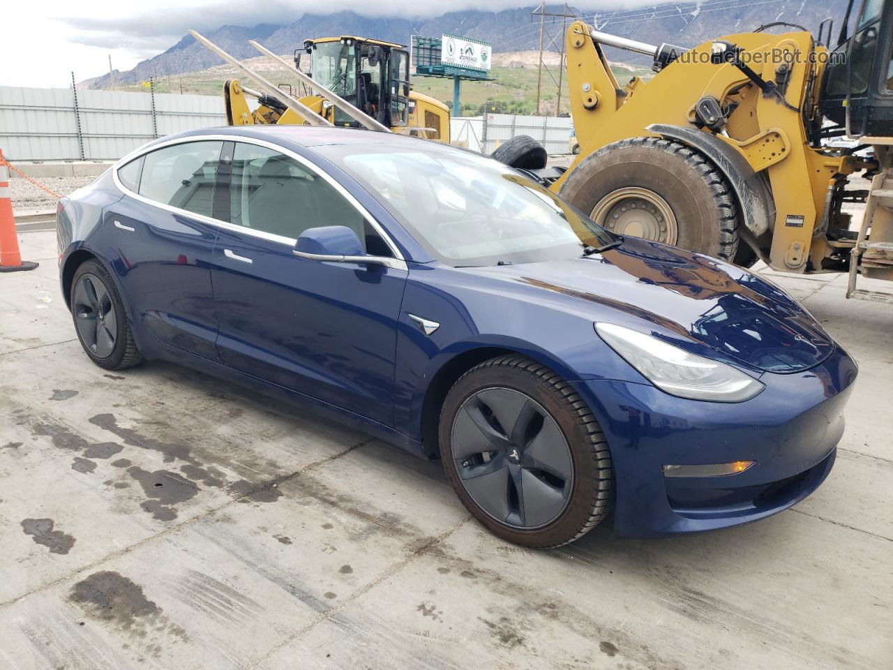 2018 Tesla Model 3  Blue vin: 5YJ3E1EB9JF064720