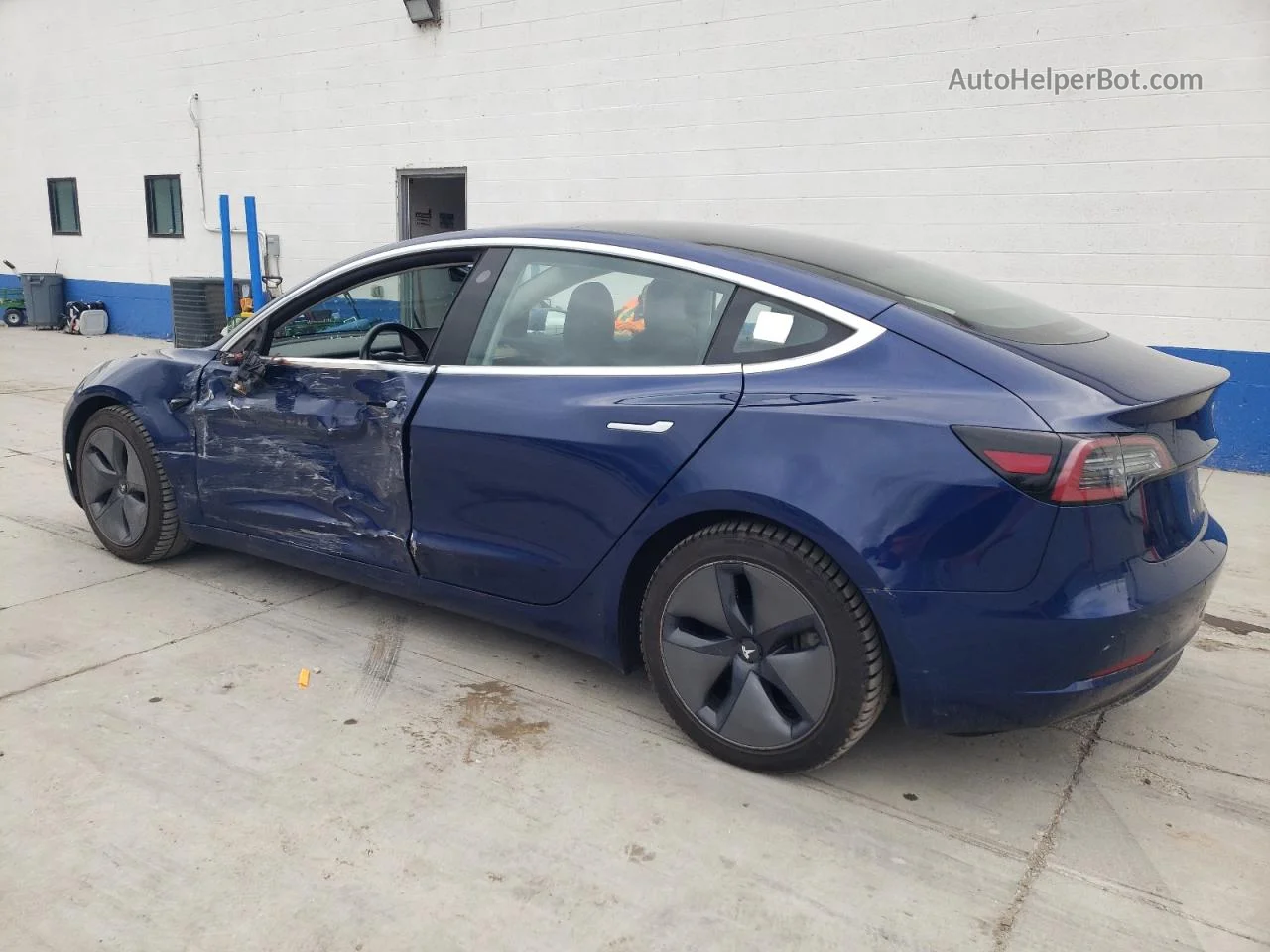 2018 Tesla Model 3  Blue vin: 5YJ3E1EB9JF064720