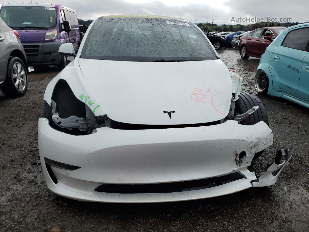 2018 Tesla Model 3  White vin: 5YJ3E1EB9JF107811