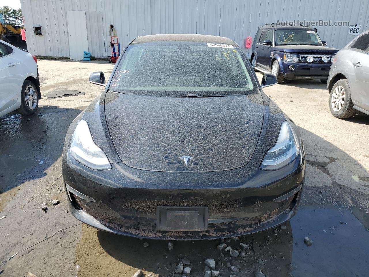 2018 Tesla Model 3  Черный vin: 5YJ3E1EB9JF127296