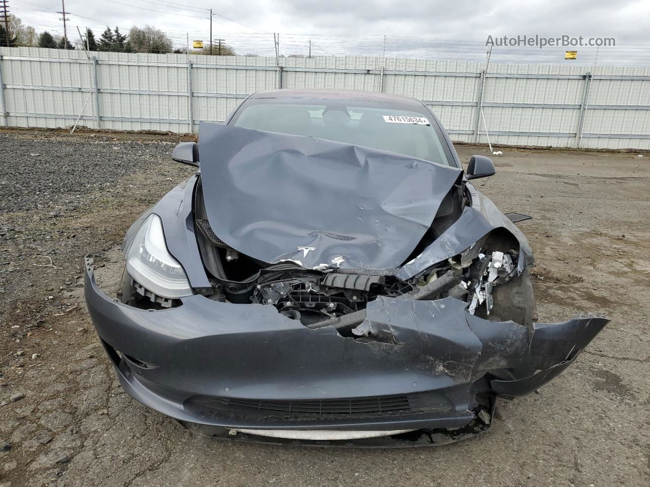 2018 Tesla Model 3  Серый vin: 5YJ3E1EB9JF170911