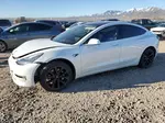 2019 Tesla Model 3  White vin: 5YJ3E1EB9KF191534