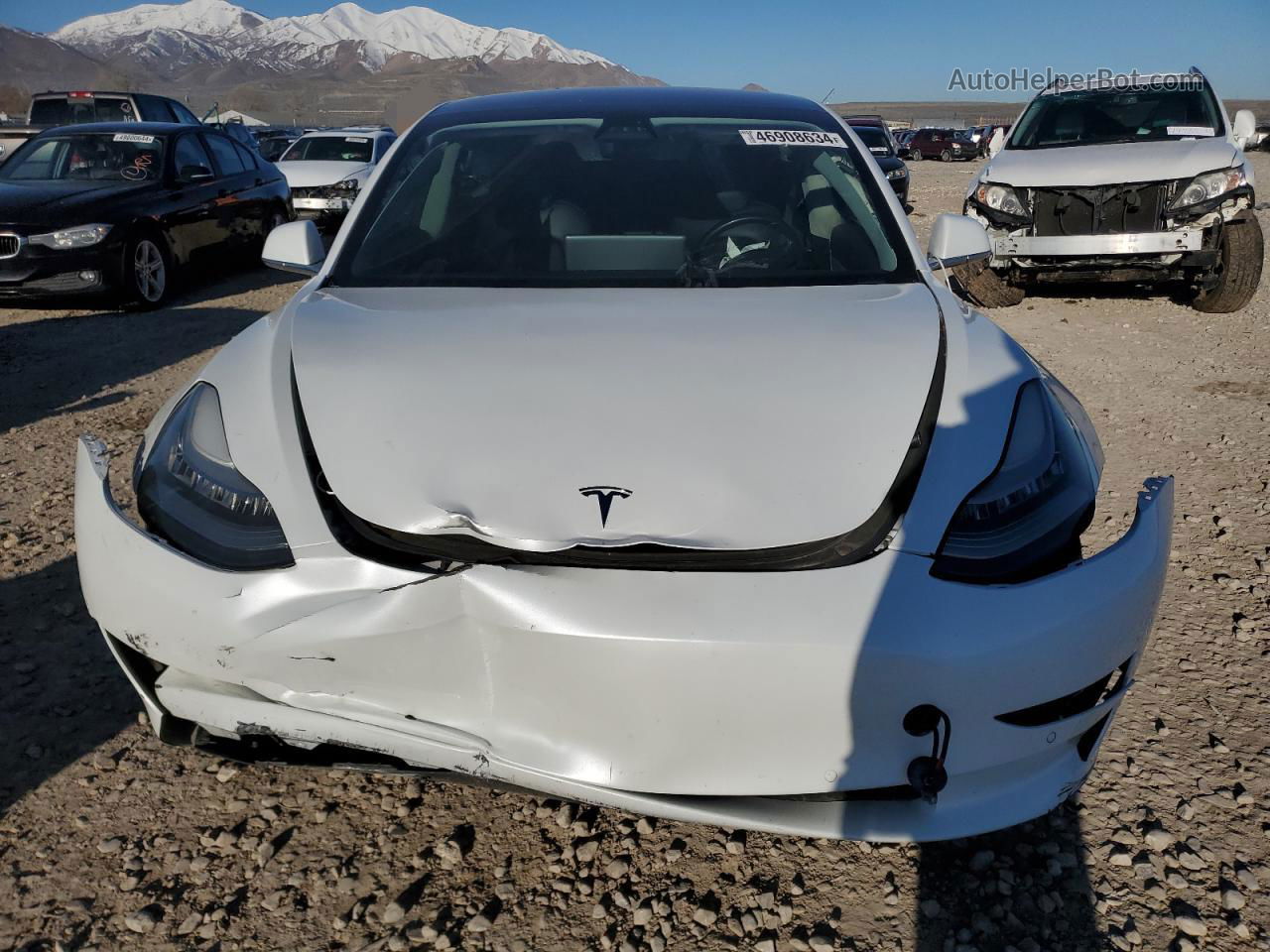 2019 Tesla Model 3  White vin: 5YJ3E1EB9KF191534