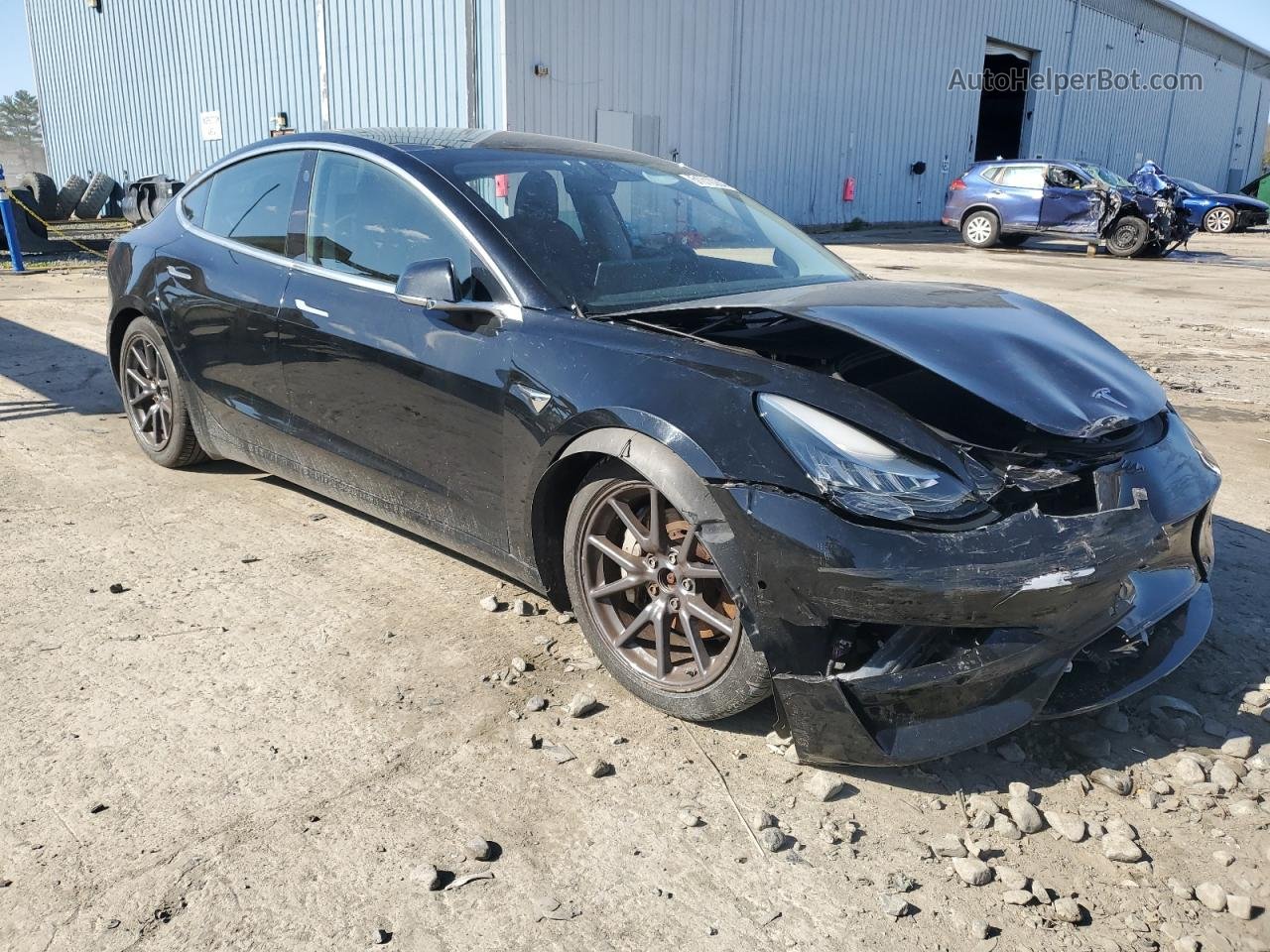 2019 Tesla Model 3  Black vin: 5YJ3E1EB9KF385576