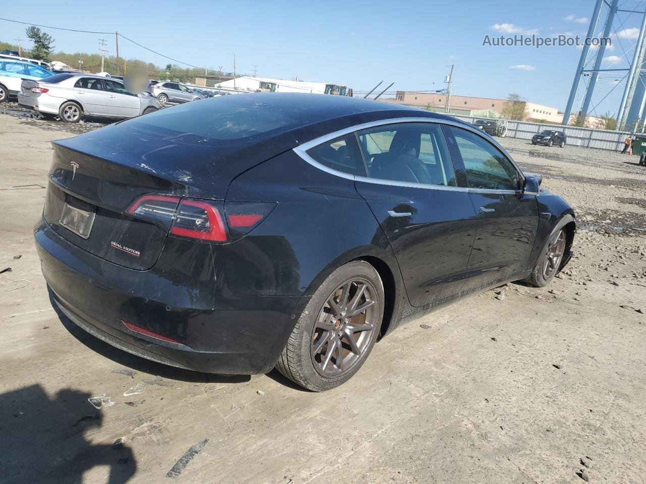 2019 Tesla Model 3  Черный vin: 5YJ3E1EB9KF385576
