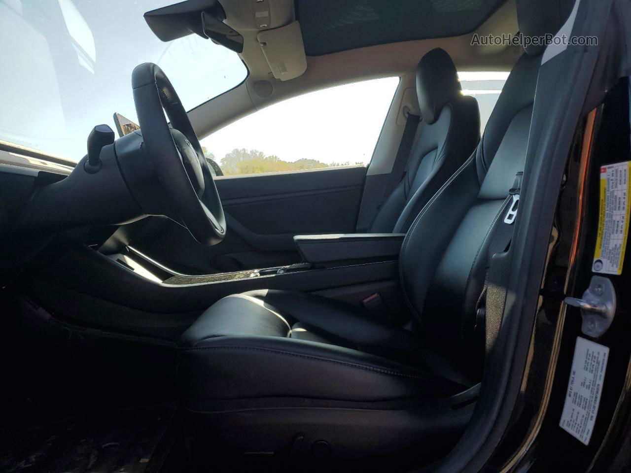 2019 Tesla Model 3  Black vin: 5YJ3E1EB9KF385576