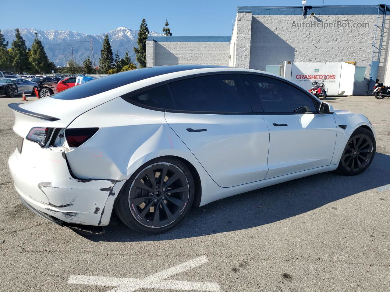 2019 Tesla Model 3  White vin: 5YJ3E1EB9KF421959