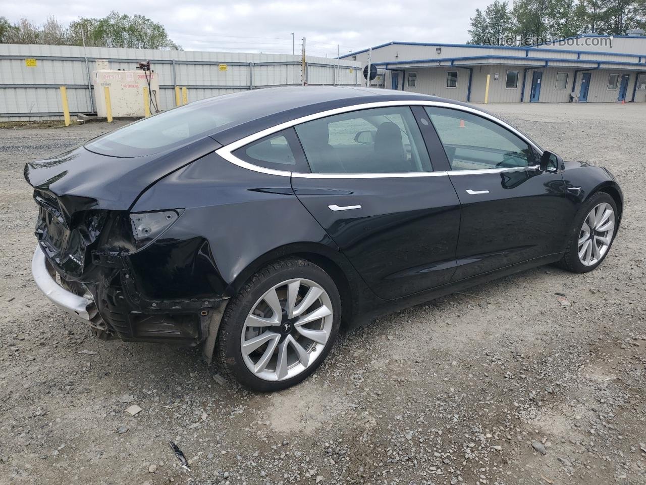 2019 Tesla Model 3  Черный vin: 5YJ3E1EB9KF433531