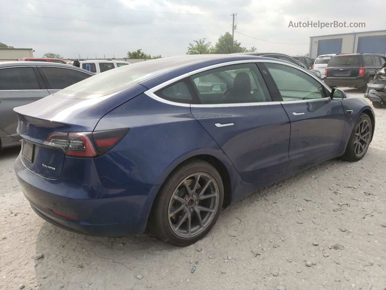 2019 Tesla Model 3  Синий vin: 5YJ3E1EB9KF497214