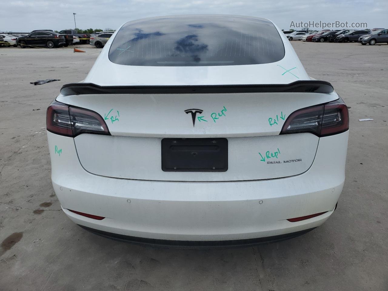 2020 Tesla Model 3  White vin: 5YJ3E1EB9LF741882