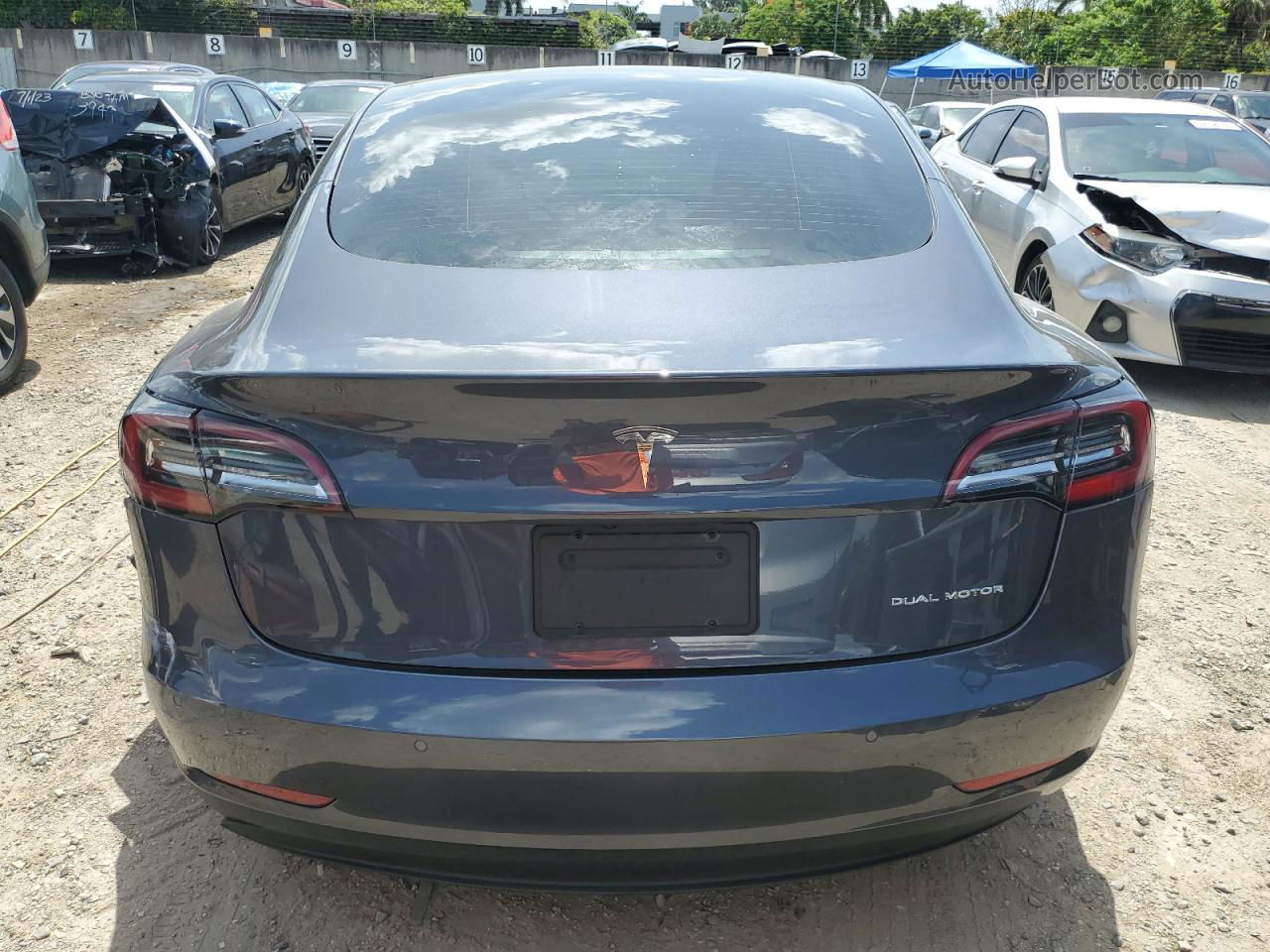 2022 Tesla Model 3  Charcoal vin: 5YJ3E1EB9NF199119