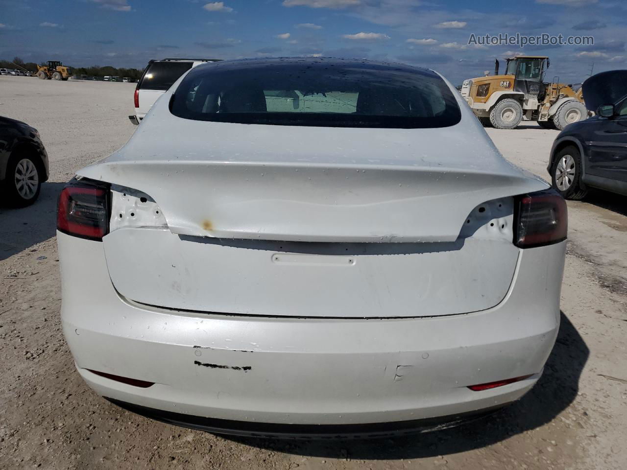 2022 Tesla Model 3  White vin: 5YJ3E1EB9NF251901