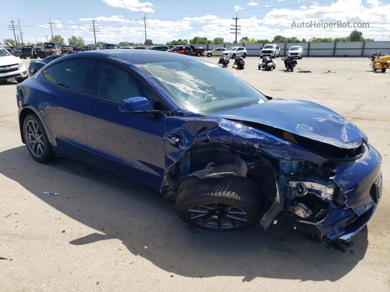 2022 Tesla Model 3  Blue vin: 5YJ3E1EB9NF270822